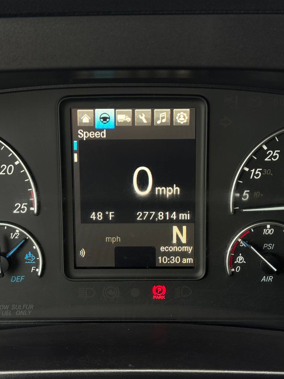 Freightliner Cascadia 126